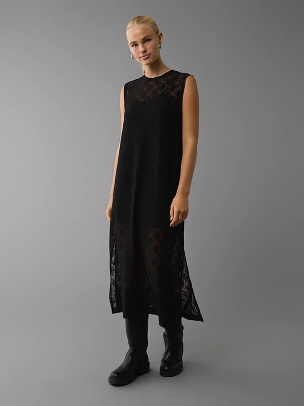 AE Lace T-Shirt Midi Dress S
